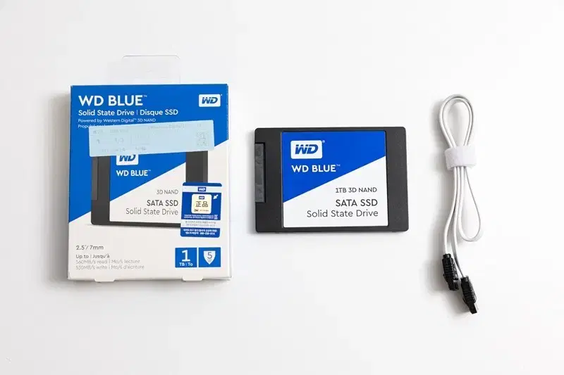 Western Digital WD Blue 3D SSD 1TB 판매합니다